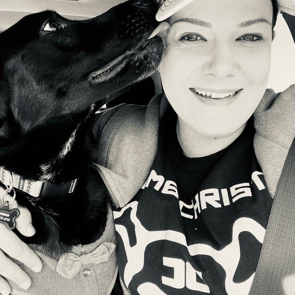 Meet your Posher, Vick - Picture 2 of 4